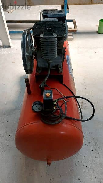 Cobra Air Compressor 200L Made in Italy For Sale 1