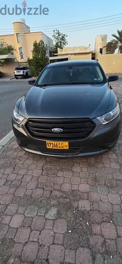 Ford Taurus 2019 0