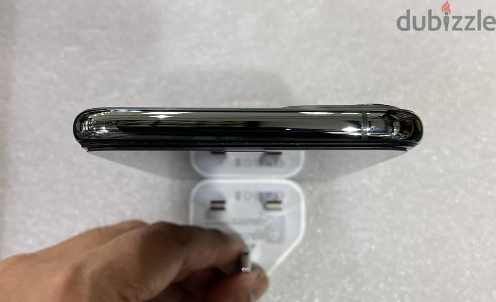 iPhone 11 Pro Max 64GB For Sale ( WhatsApp - +91 9707520374 ) 5