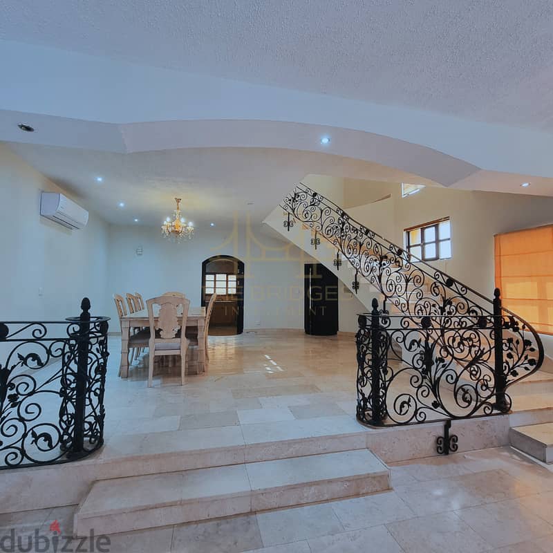 Beautiful 3+1 BR Villa in Al Khuwair 8