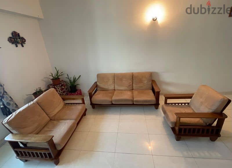 Wooden sofa set (6 seater) 0