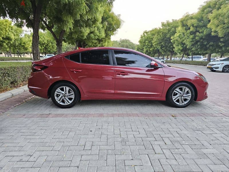 Hyundai Elantra 2020 9