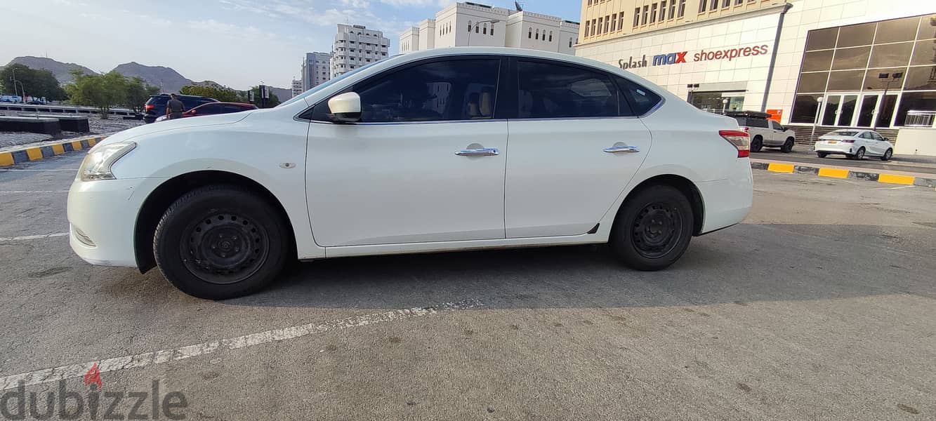 Nissan Sentra 2014 Oman Car 1