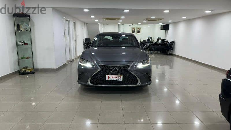 Lexus ES350 2019 3