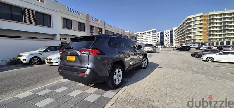 Toyota Rav 4 2019 XLE 2