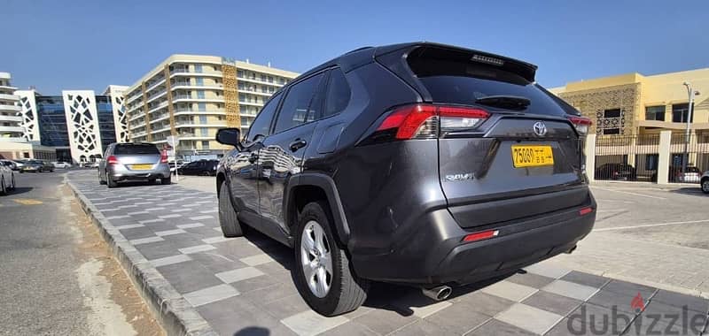 Toyota Rav 4 2019 XLE 5