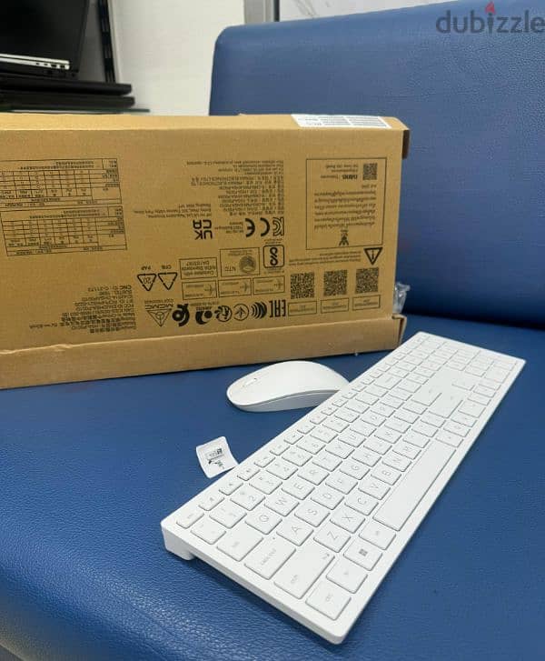 dell and hp branded wireless keyboard mouse 7