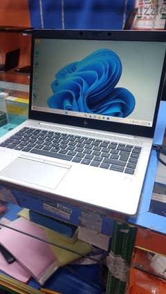 Hp Elitebook 840 Core i7 16gb Ram 512gb SSD 14 inch screen