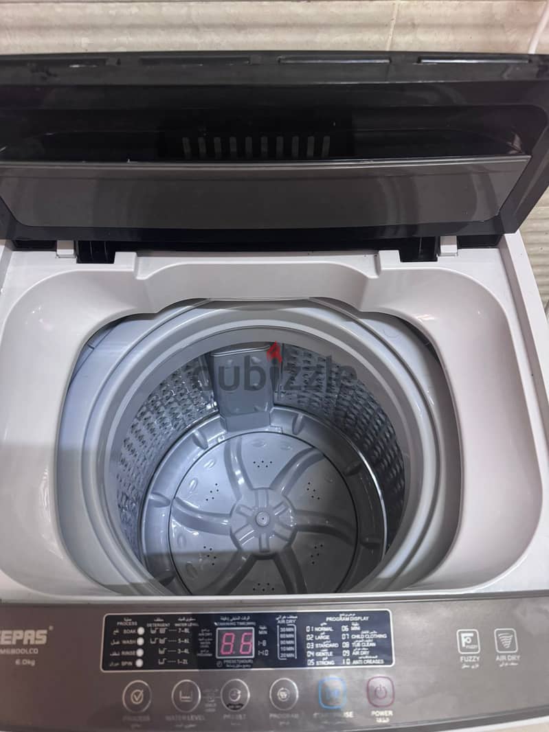 Washing machine under 11 month warranty-6 kg- Automatic 1