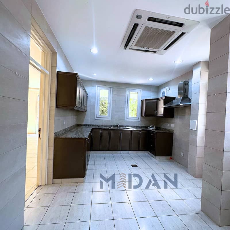 MADINAT AL ILAM | SPACIOUS 5+1 BR VILLA 4