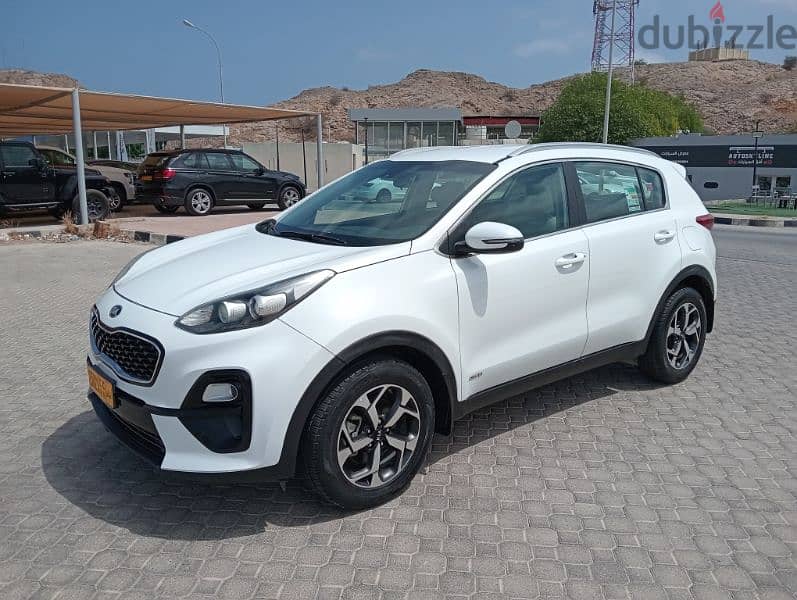 Kia sportage 2019 Oman car agency service low km 2.4L GDI AWD 1