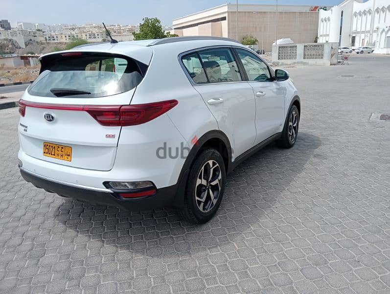 Kia sportage 2019 Oman car agency service low km 2.4L GDI AWD 4