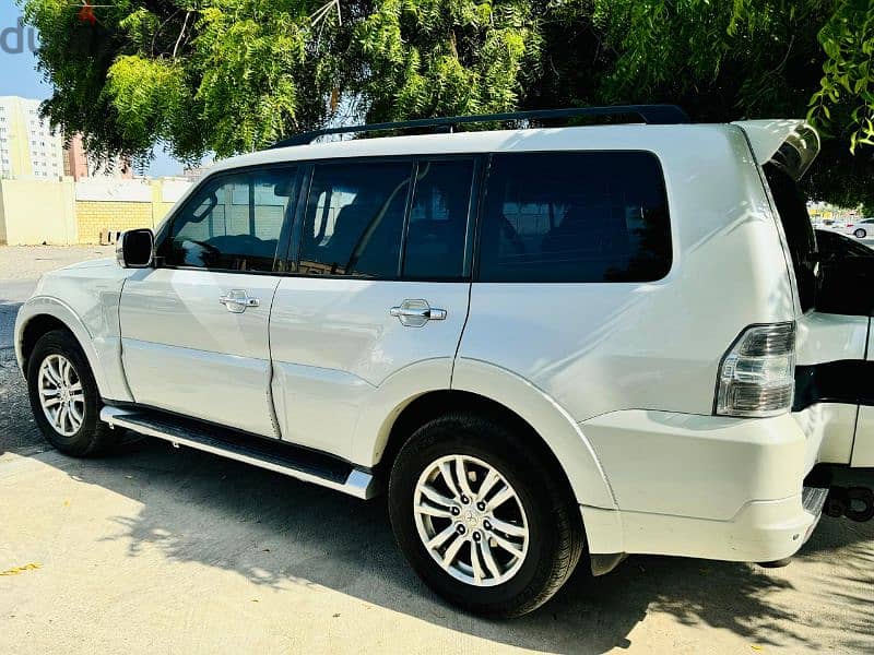 MITSUBISHI PAJERO 3