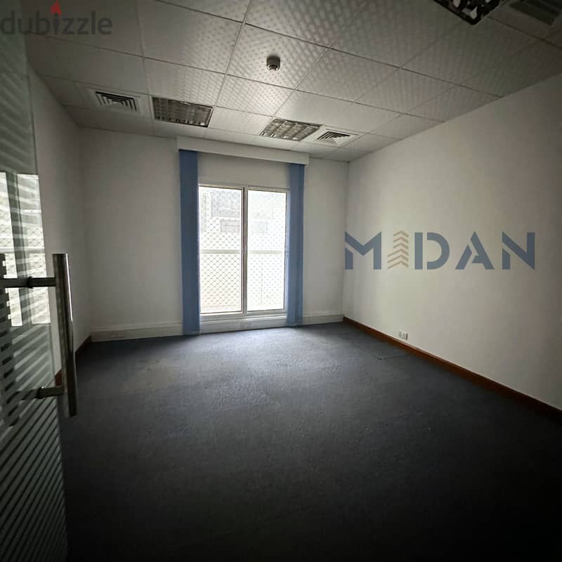 SHATTI AL QURM | OFFICE SPACE IN A PRESTIGIOUS AREA 4