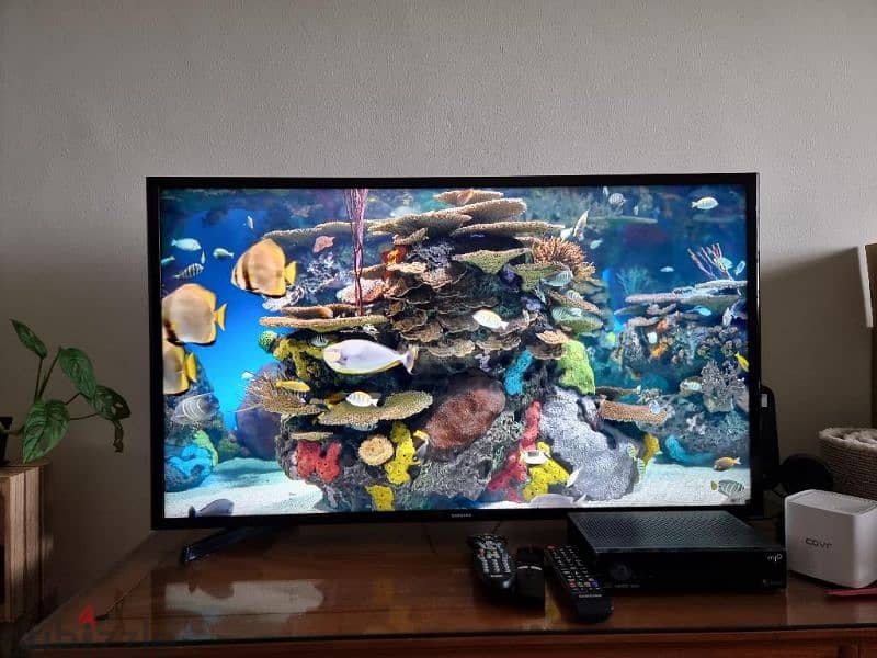 Samsung UA40K5000AK 4K ULTRA HD 40 inch Smart Tv 0