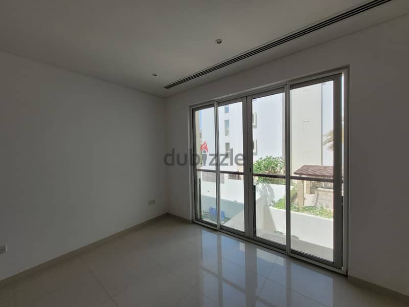 2 BR Flat in Al Mouj – Almeria East 8