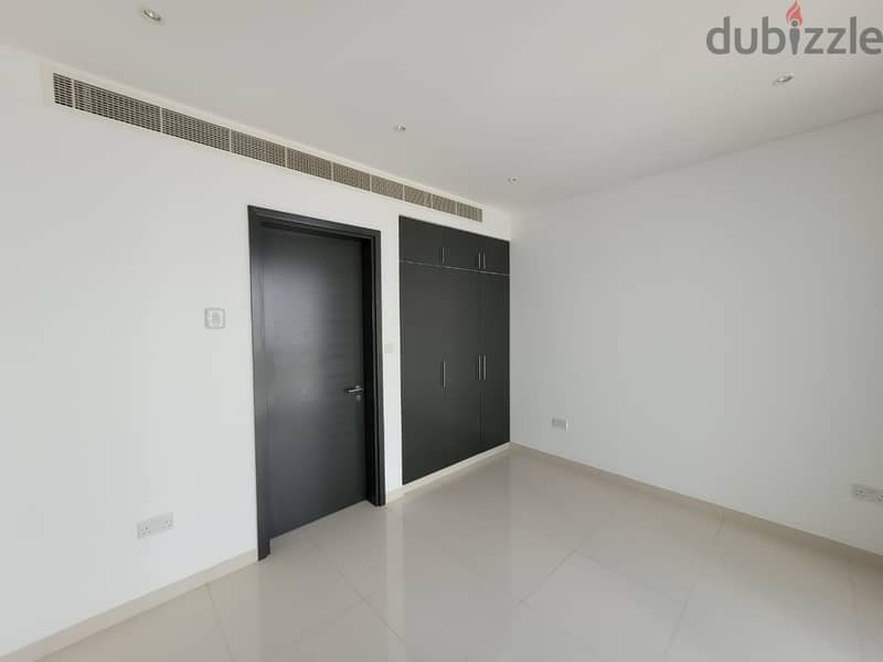 2 BR Flat in Al Mouj – Almeria East 9