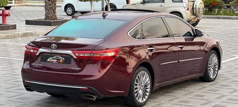 Toyota Avalon Limited 2016 4