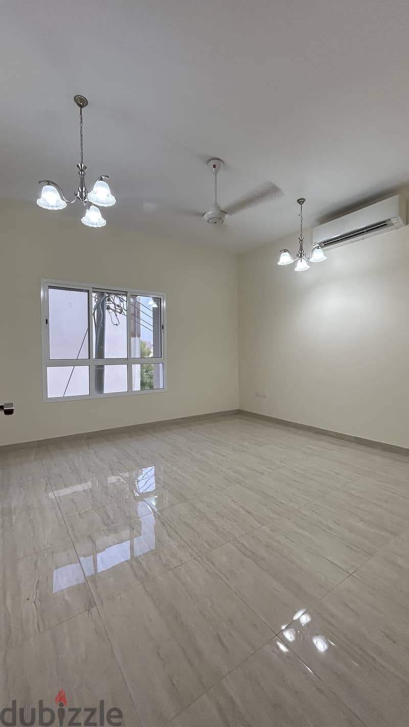 Spacious 2BHK Flat for Rent in Darsait 7