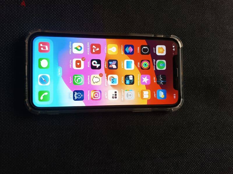 iphone 11 very clean 5