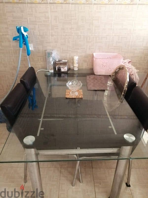 dinning table 0