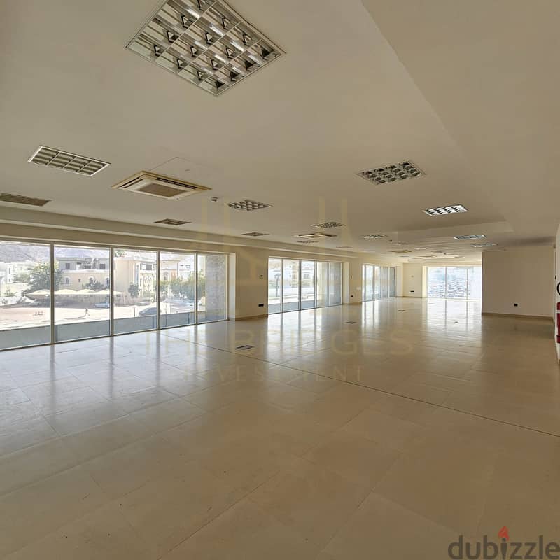 OFFICE IN PRIME LOCATION AVAILABLE FOR RENT IN AL KHUWAIR 6