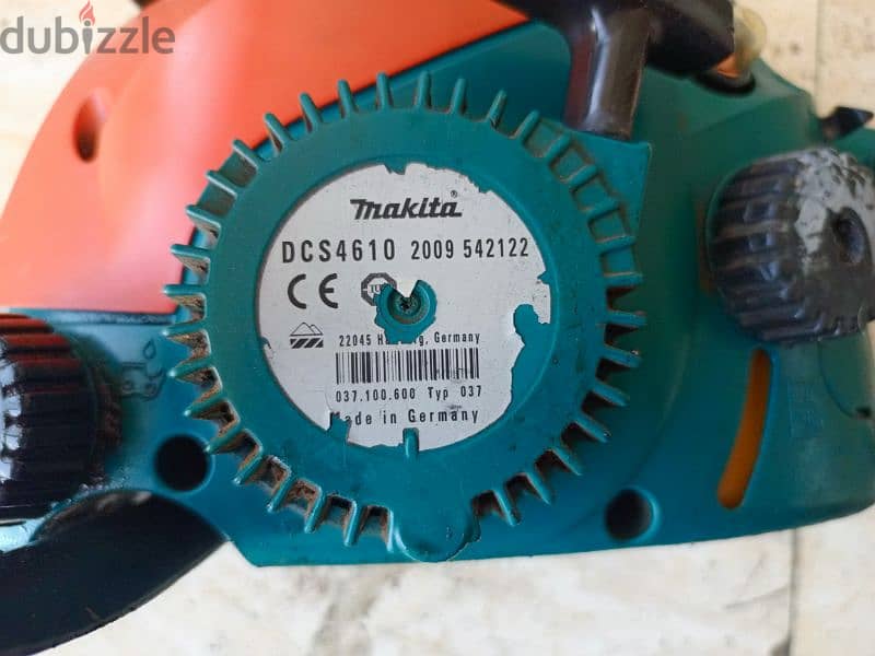 Makita chain saw  original 4