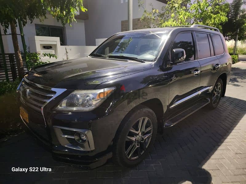 Lexus LX 570 2014 10