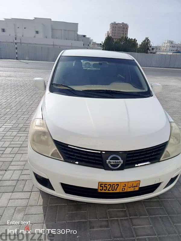 Nissan Tiida 2011 0