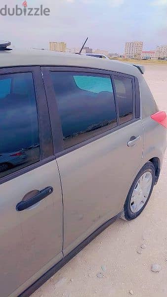 Nissan Tiida 2007 10