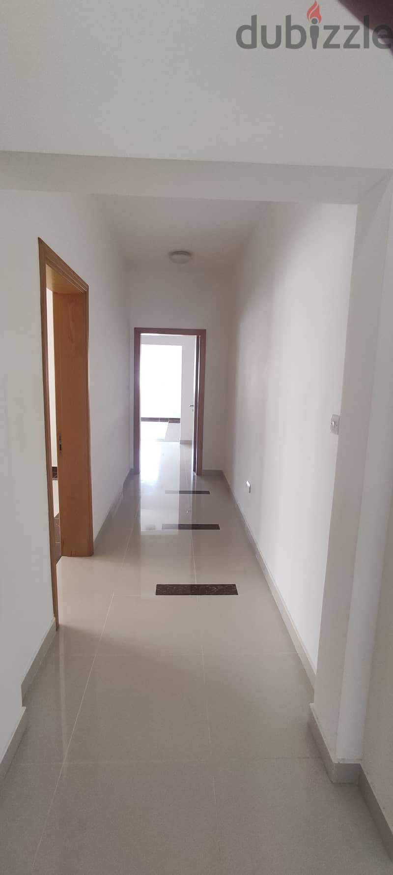 Spacious 3 Bedroom Apartment in Al Khuwair 9