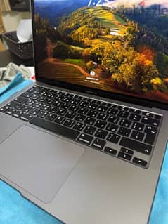 Mac book air M1 8GB and 256GB 0