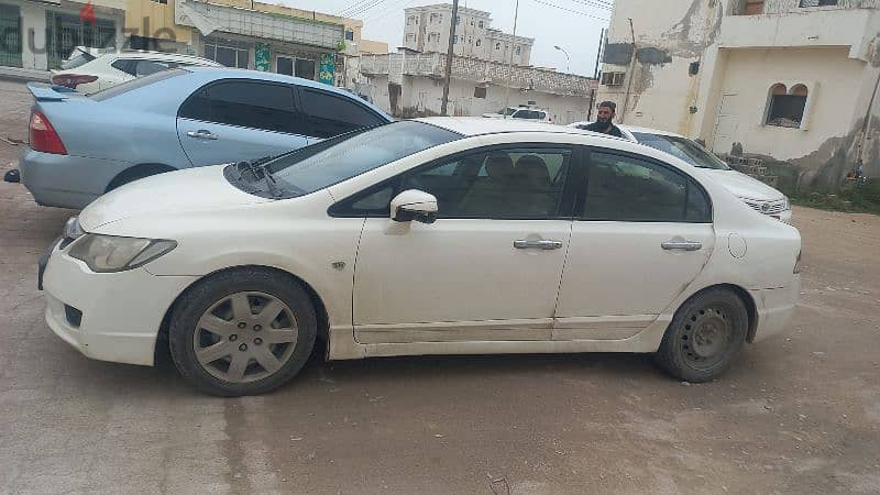 Honda Civic 2009 4