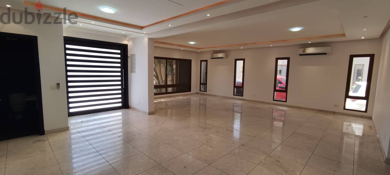 5 Bedroom Spacious Villa in Qurum 6