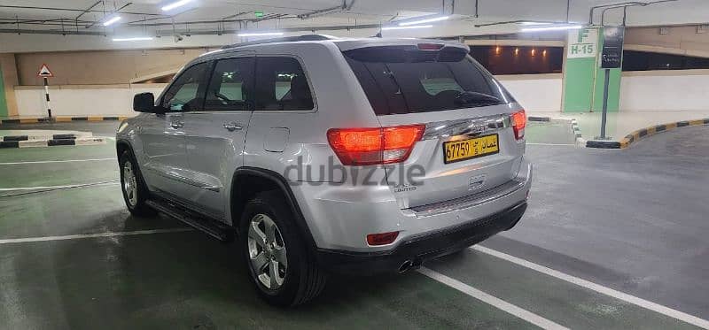 Jeep Grand Cherokee 2012 11