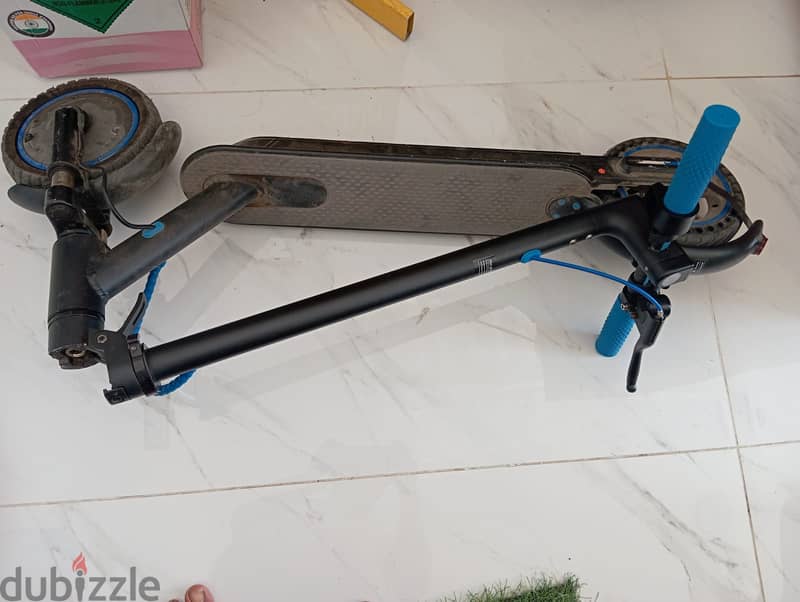 used electric scooter good condition 3