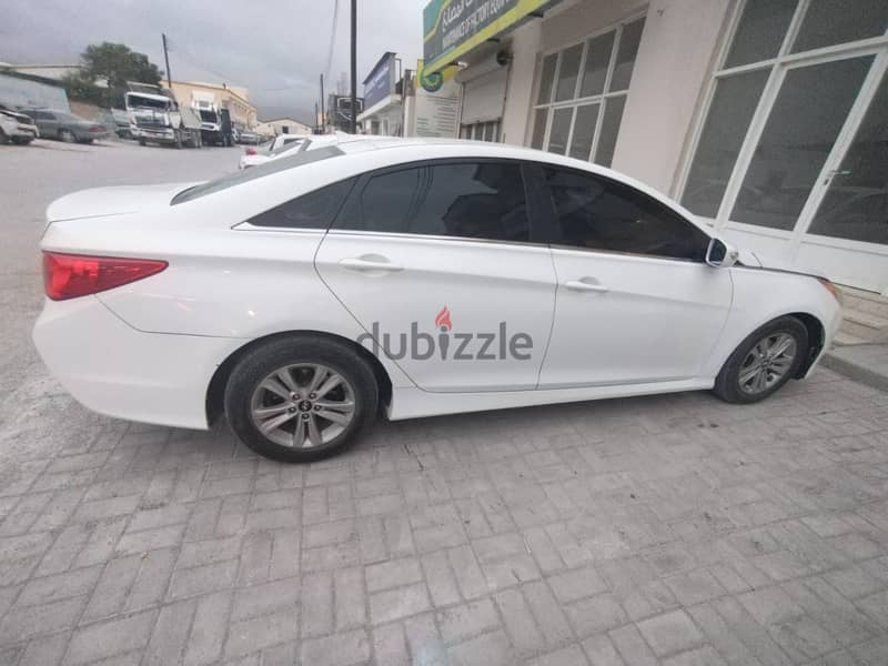 Hyundai Sonata 2014 excellent condition just buy & drive 1