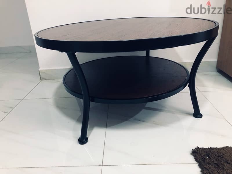 PAN EMIRATES COFFEE TABLE 0