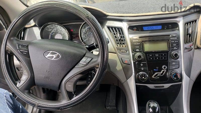 Hyundai Sonata 2013 6