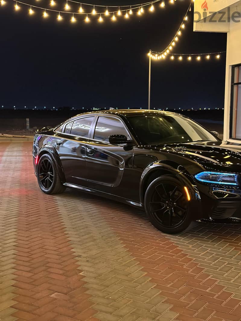 Dodge Charger 2018 SXT 1