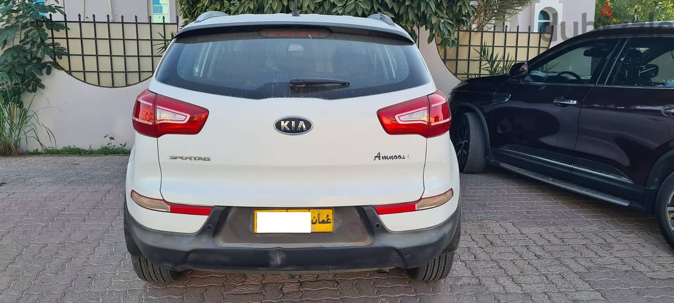 Kia Sportage 2012 2.4 cc 7