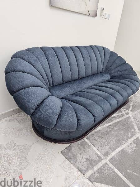 flower shape sofa for sell in good condition 1