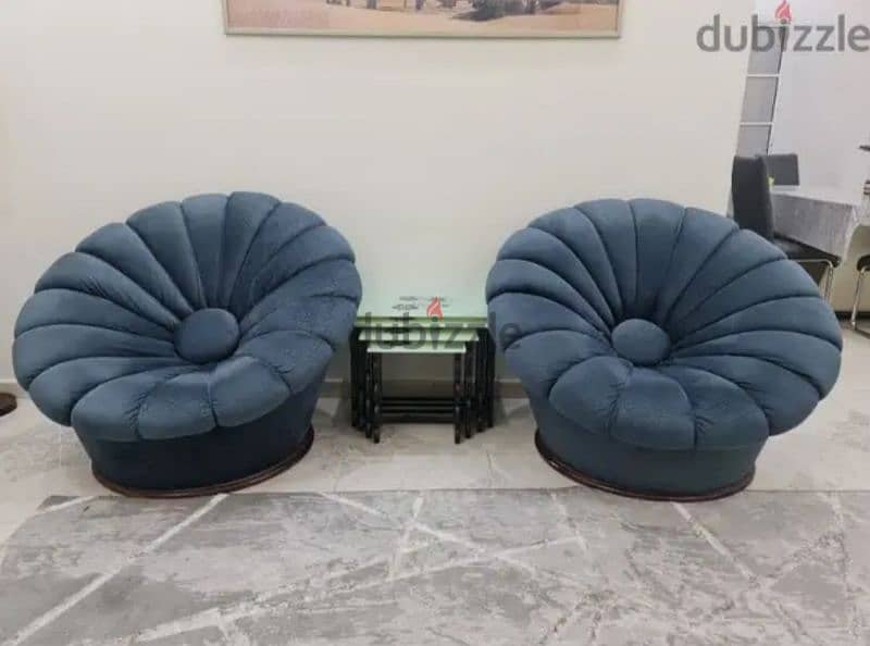 flower shape sofa for sell in good condition 4