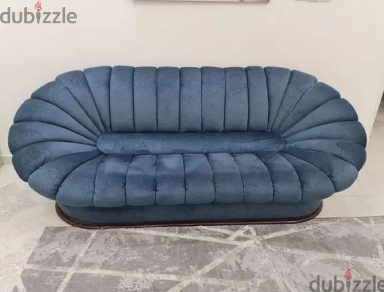 flower shape sofa for sell in good condition 6