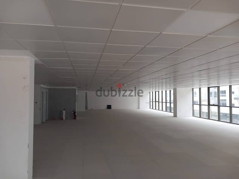 Office space for rent at Muscat Hills area 4