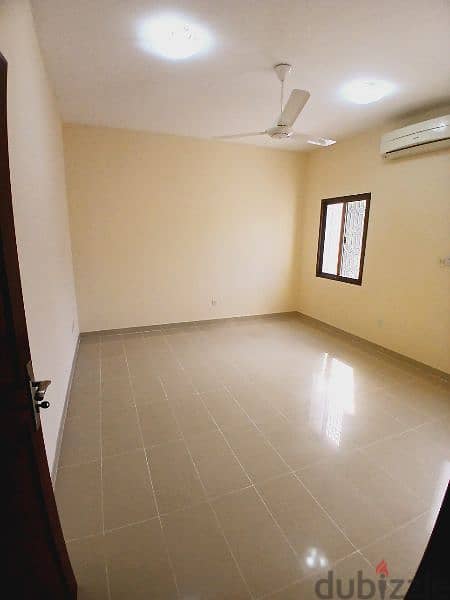 Al Qorum 2 bhk flat for rent 3