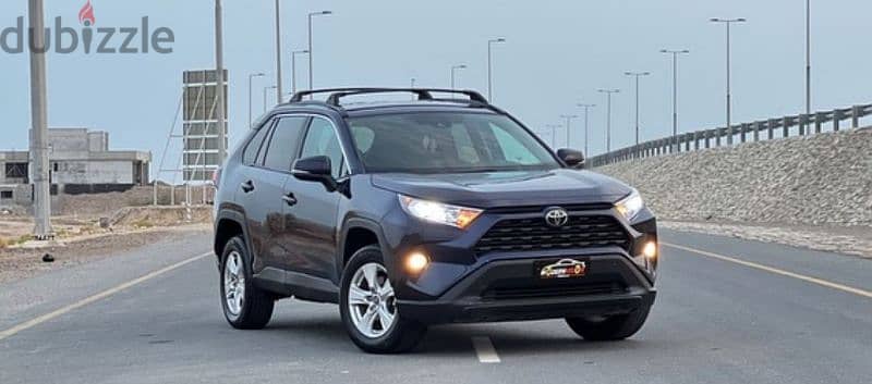 Toyota RAV4 XLE 2021 0