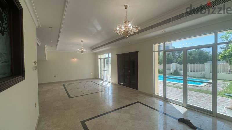 Highly recommended 4+1Bhk twin villa for rent at Madinat sultan Qaboos 11