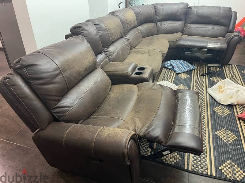 For Sale: L-Shaped Leather Sofa with Two Recliners – Great Condition 2