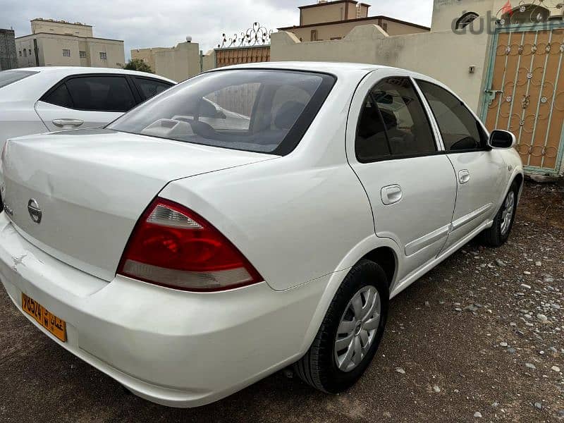 Nissan Sunny 2010 2